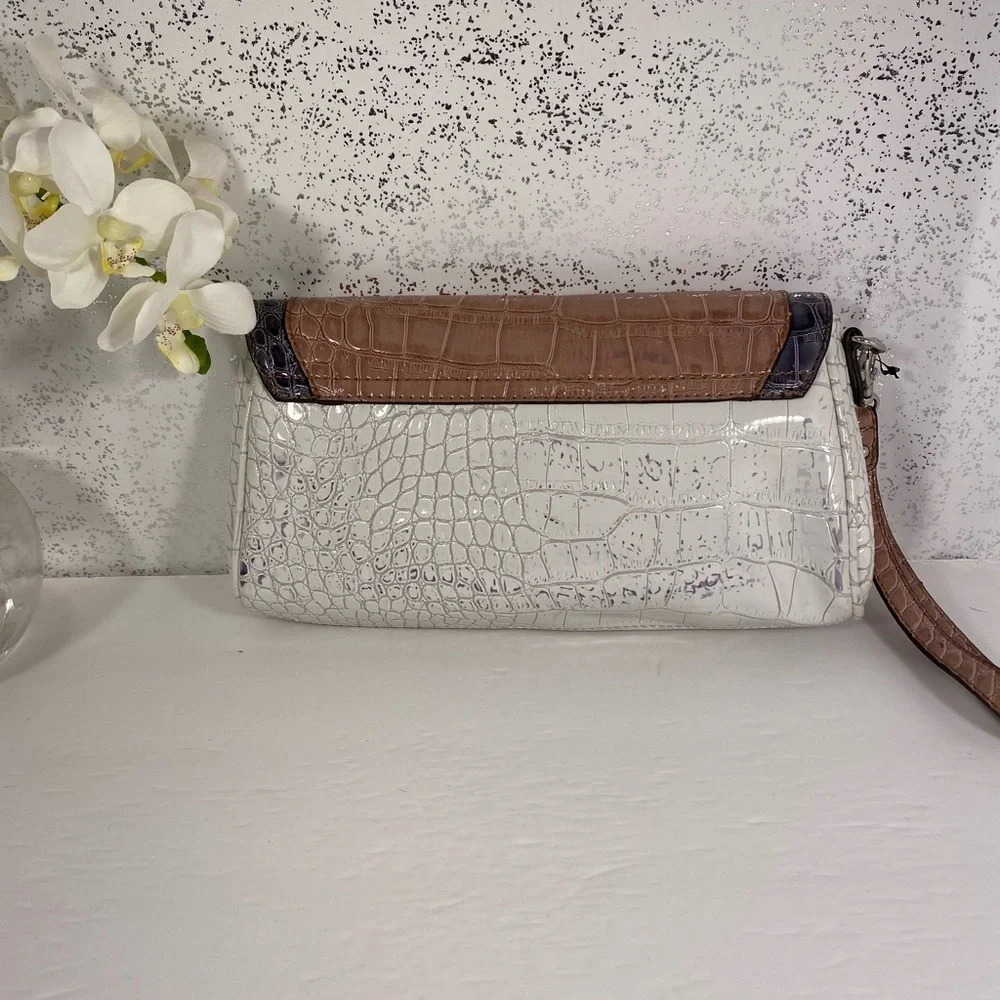 Guess Brown & Off White Reptile Pattern Wristlet - Picture 5 of 8